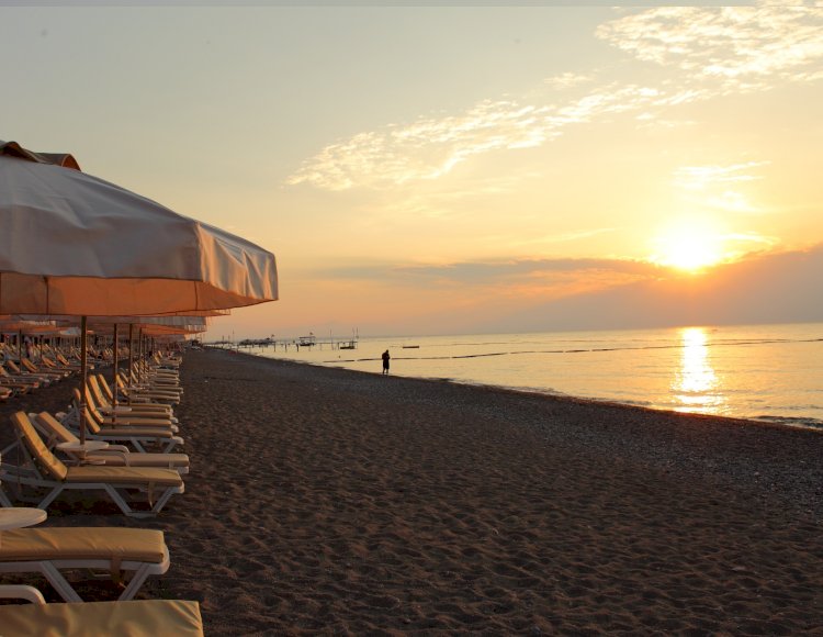 Dünya’nın Güvensizlik İçindeki Antalya’nın Güvenli Turizmi Tüm Rakiplerine Meydan Okudu