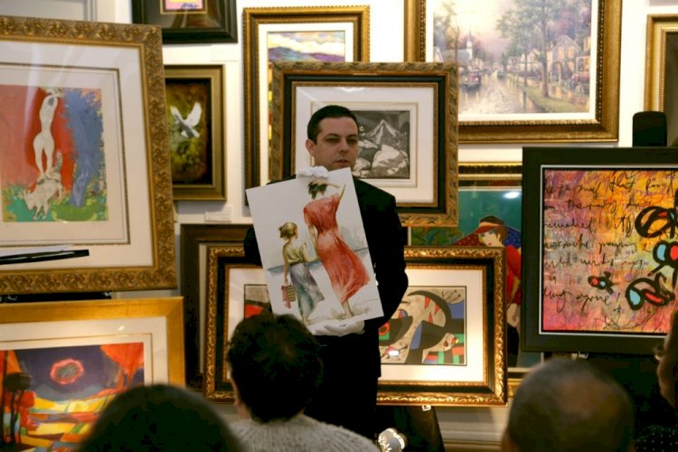 Park West Gallery yeni Direktörü, Shipboard Operasyonları isimleri