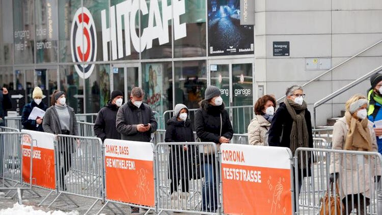 Avusturya karantinayı uzatma kararı aldı