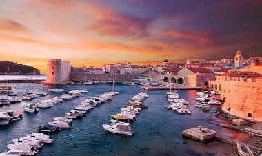 Rus havayolu, Adriyatik Denizi'ndeki tatil beldelerine charter seferleri başlatacak