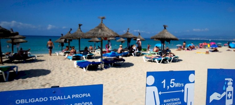 Federal Hükümet Yurtdışına Tatil Gezileri Yasağını İnceliyor