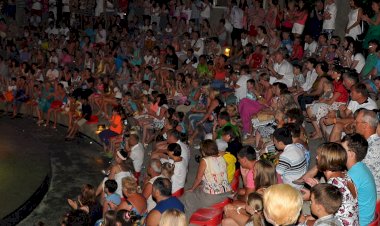 Gen Z ve Millennials, 2021'de Kentsel Turizmin Canlanmasını Sağlayacak