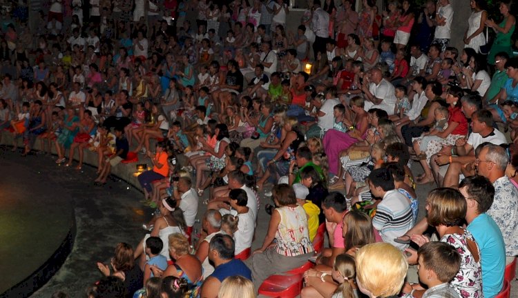 Gen Z ve Millennials, 2021'de Kentsel Turizmin Canlanmasını Sağlayacak