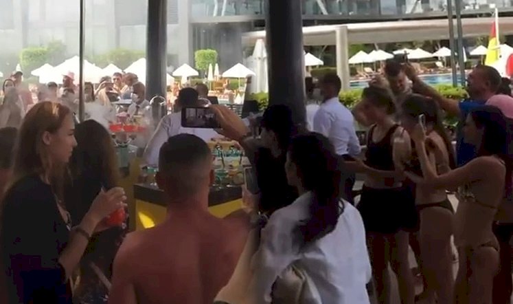 Turizmde Turistlerin Kuralsız Partilerimi var